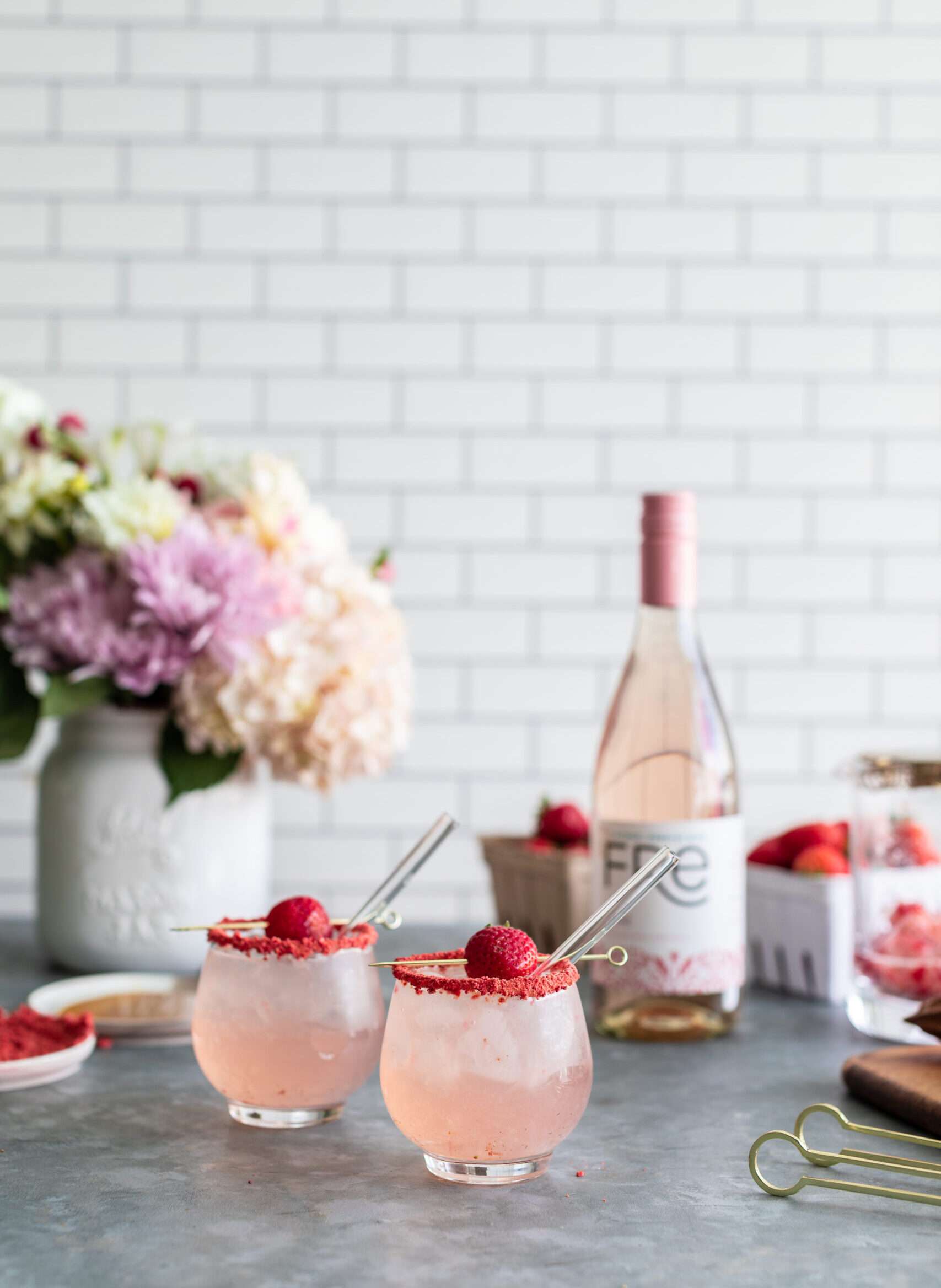 Strawberry mocktail, mocktail, rose wine, alcohol removed rose, fre wine, fre wines, best alcohol free wine, best alcohol removed wine, strawberry cocktail